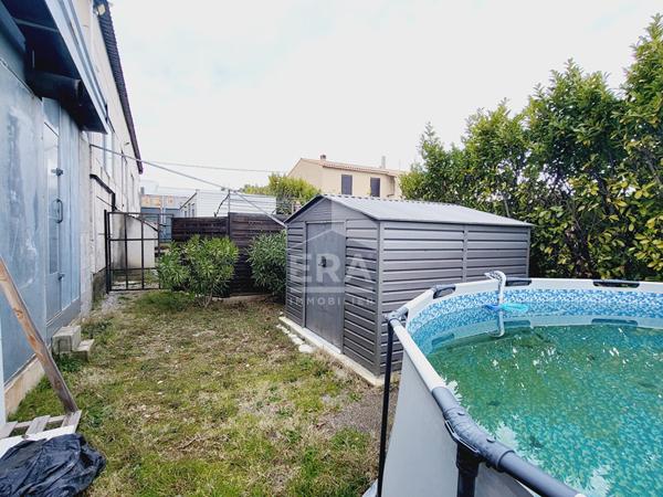 Entrepôt / local industriel + Appartement ZA, Chateau Arnoux 400 m2, parcelle de 1479m².