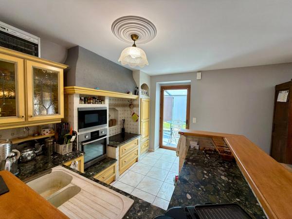 Propriete à vendre 9 pièces  (56)