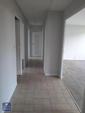 Location appartement 5 pièces de 82.62m²