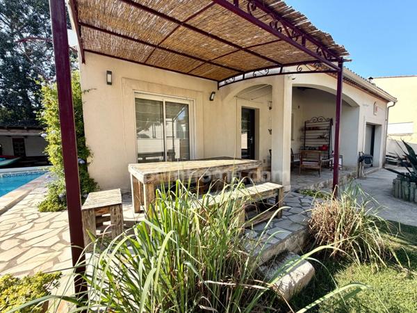 MAISON INDIVIDUELLE 5 PIÈCES. AVEC PISCINE ET GARAGE AIGUE-MORTES