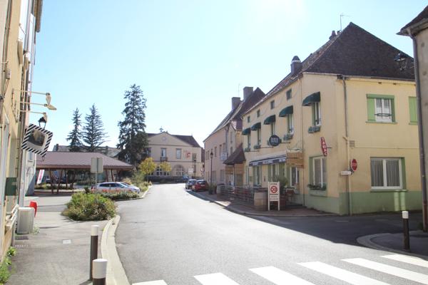 Joncy (71460) Immeuble à vendre