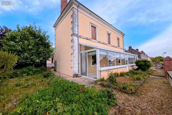 Maison à vendre à Aubigné-Racan dans la Sarthe (72800), ref : 13861/1685
