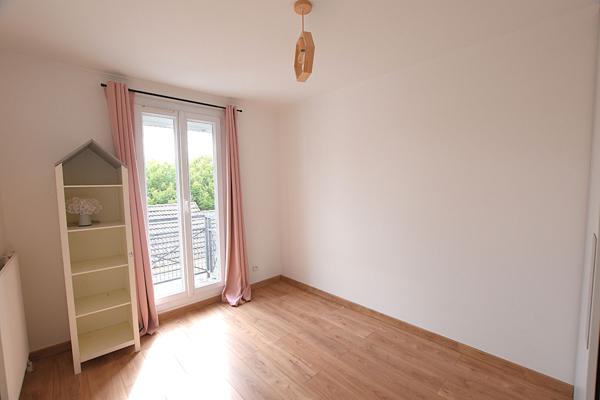 Appartement meublé Courdimanche - 3 pièces - 65.5 m2