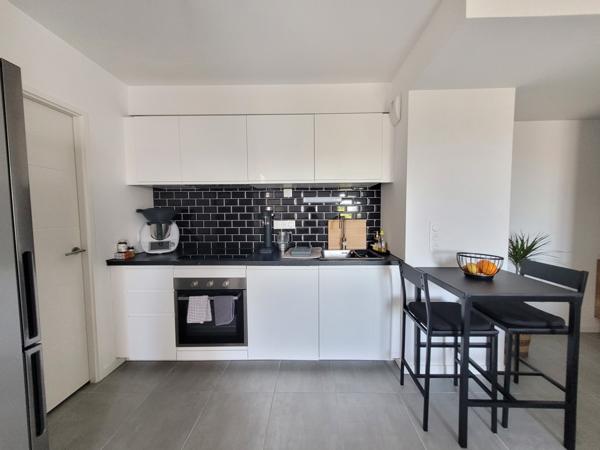 Appartement 3 pièces - 55 m² Exclusivité efficity