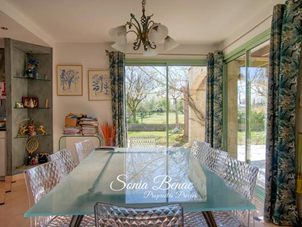 TOIULOUSE - LEGUEVIN - Maison  6 pièces de 238 m2  - Dépendance de 180 m2