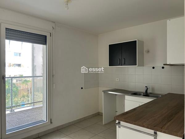 Location Appartement 3 pièces 59.5 m² - Paris 75014
