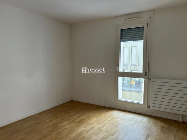 Location Appartement 3 pièces 59.5 m² - Paris 75014