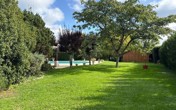 Maison à vendre    6 pièces •  Dole