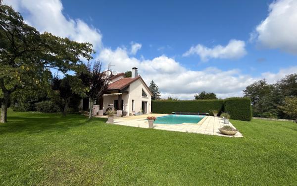 Maison à vendre    6 pièces •  Dole