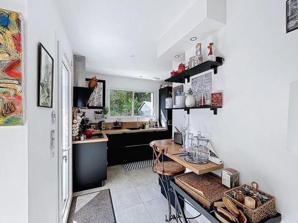 Maison récente face à l'étang de la Belle Hautière, DPE A