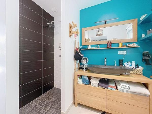 Maison récente face à l'étang de la Belle Hautière, DPE A