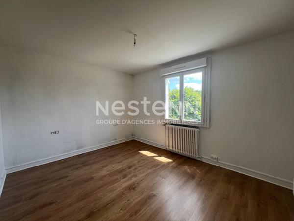 Maison avec fort potentiel et proche gare - QUESTEMBERT