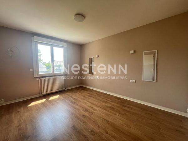 Maison avec fort potentiel et proche gare - QUESTEMBERT