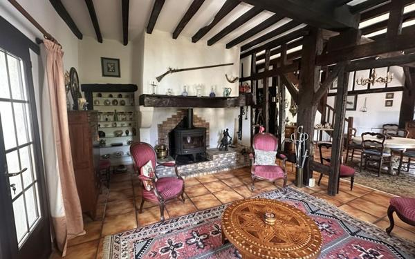 Maison à vendre    7 pièces • 228 m2 Dax