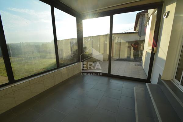 Maison Charmes 5 pièce(s) 93 m2
