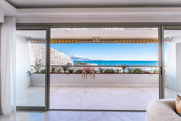 Appartement à vendre à Villeneuve-Loubet (06270) - Alpes-Maritimes