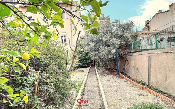 Maison à vendre    3 pièces • 77 m2 Marseille 13