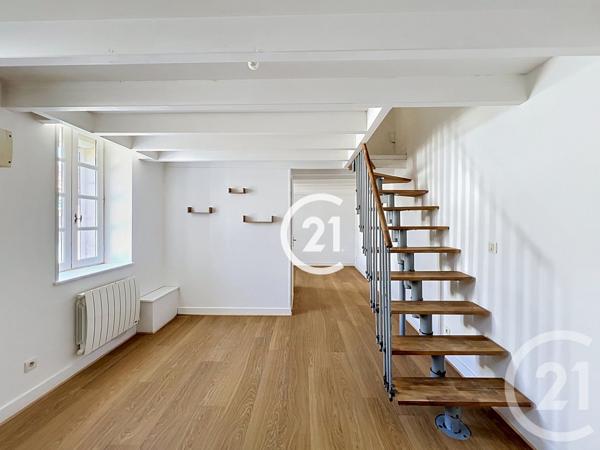 Maison à vendre  4 pièces - 85 m 2   SALLES D ANGLES  - 16