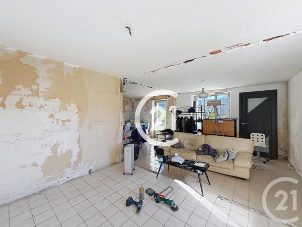 Maison à vendre  4 pièces - 85 m 2   SALLES D ANGLES  - 16