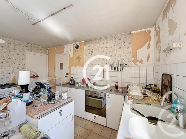 Maison à vendre  4 pièces - 85 m 2   SALLES D ANGLES  - 16