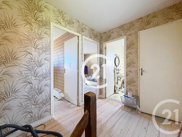 Maison à vendre  4 pièces - 85 m 2   SALLES D ANGLES  - 16