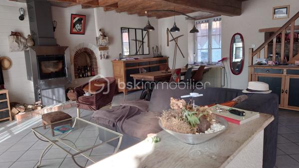 Corps de ferme de 166 m²