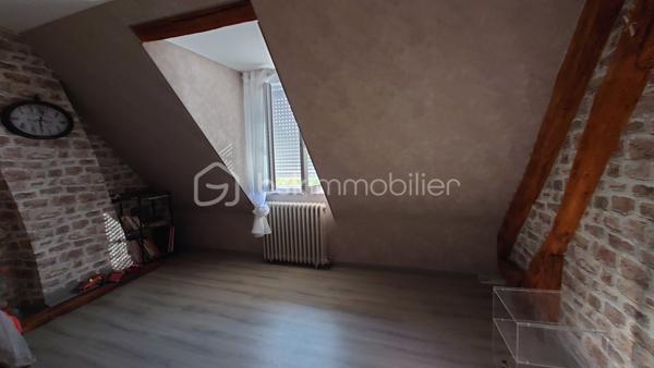 Corps de ferme de 166 m²