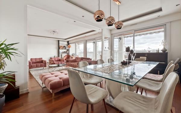 Appartement à vendre    5 pièces • 117,54 m2 Lyon 6