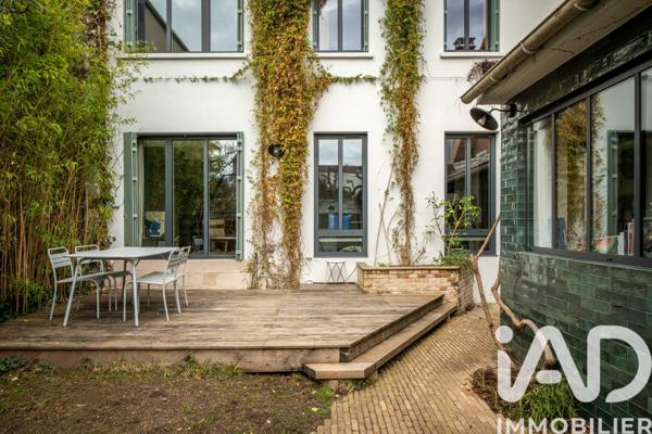 Maison à vendre 6 pièces 166 m² Colombes