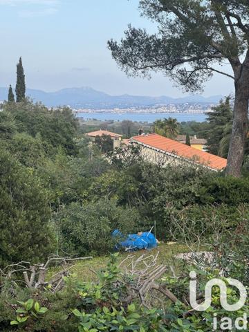 Maison 4 pièces de 95 m² à Fréjus (83370)