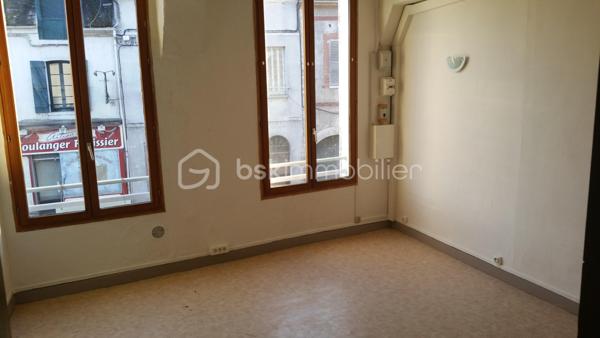 Immeuble mixte de 81 m²