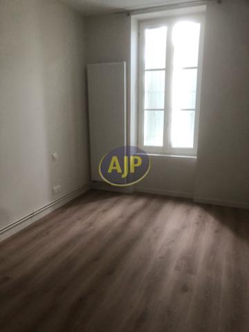 Location maison Rochefort : 1 213 € - AJP Immobilier Rochefort