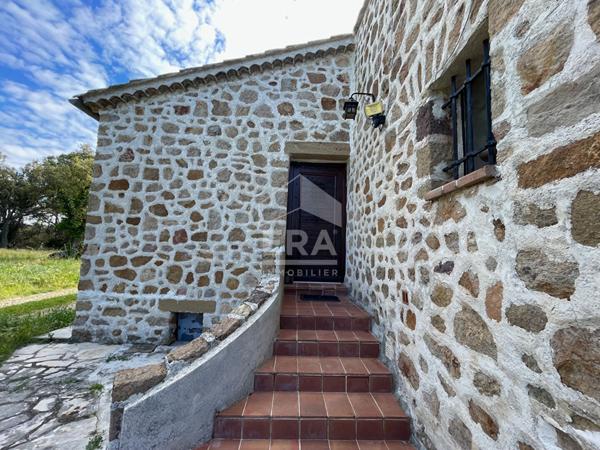 Maison Taradeau 8 pièce(s) / deux habitations