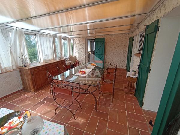 Maison Taradeau 8 pièce(s) / deux habitations