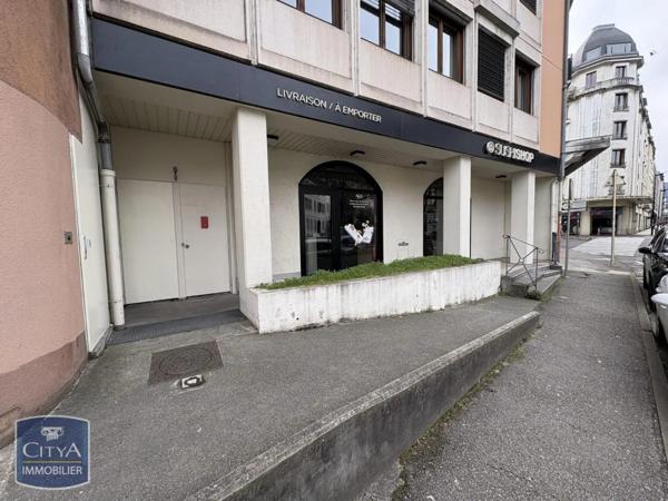 Local commercial à vendre