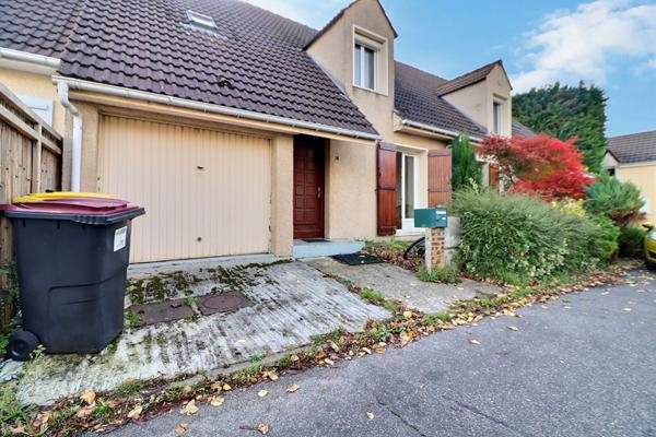Maison à vendre à Saint Leu La Forêt + GARAGE