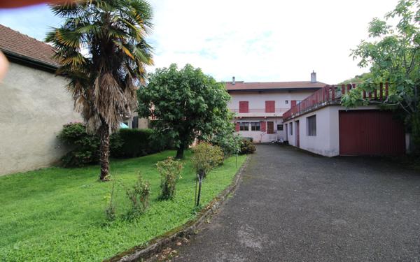 Maison à vendre    8 pièces • 196,24 m2 Publier