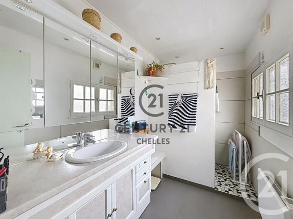 Maison à vendre  4 pièces - 76,39 m2 COUBRON - 93