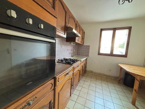 Maison à vendre 5 pièces - 4 chambres VERRIERES LE BUISSON (91)