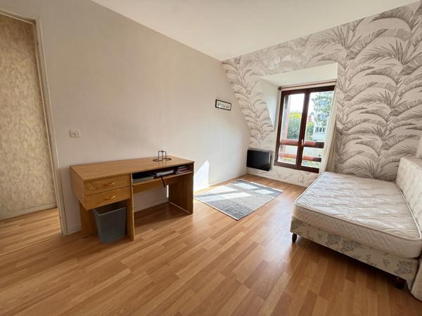 Maison à vendre 5 pièces - 4 chambres VERRIERES LE BUISSON (91)