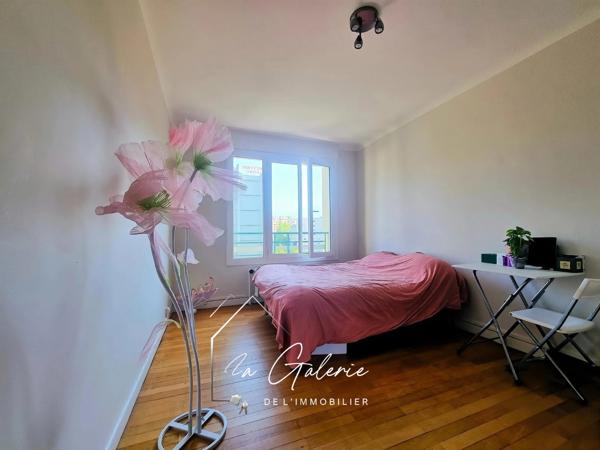 Appartement 3 pièces rénové avec vue dégagée 77m2 Grenoble