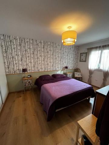 Sanary-sur-Mer - Villa rénovée de 109 m² sur terrain de 600 m²  699 000 euros