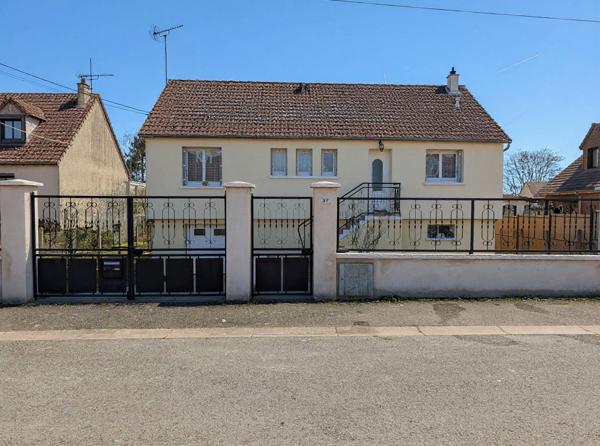 Maison 80 m² sans travaux – 3 chambres – Terrain constructible – Sous-sol total