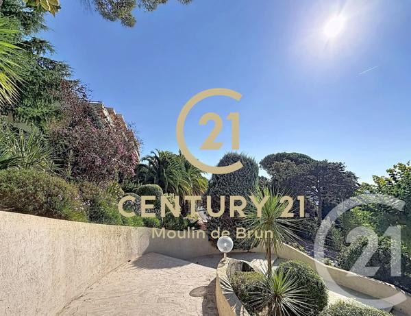 Appartement F2 à vendre  2 pièces - 52,29 m 2   GRASSE  - 06
