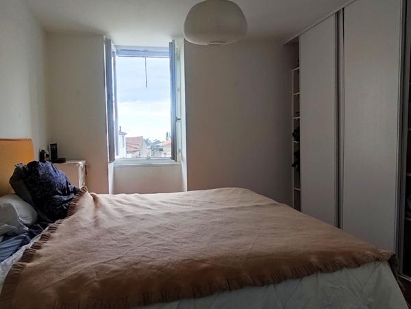 A VENDRE - THAIRE - Maison à étage de 105m2 - Jardin