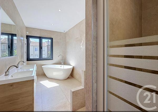 Maison à vendre  6 pièces - 200 m 2   VILLERS LES NANCY  - 54