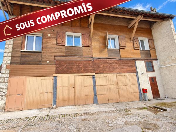 Garage ou petit entrepôt loué – Investissement locatif à Nuits-Saint-Georges