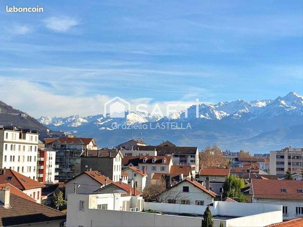 Très beau T4 avec vue sur montagnes
