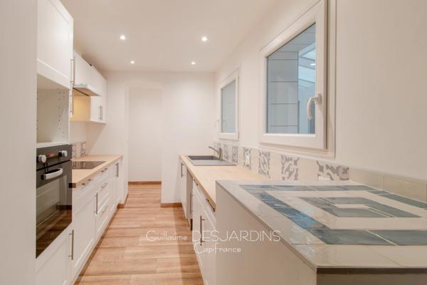 Maison de ville entièrement rénovée – 5 pièces – Terrasse – L’Aigle