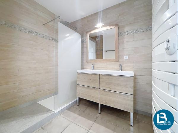 T3 avec balcon et poss garage Secteur Monchat Lacassagne
